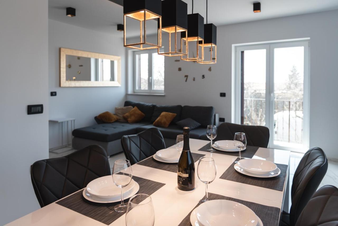Apartament Hisa Kapis With Hot Tube Koper Zewnętrze zdjęcie