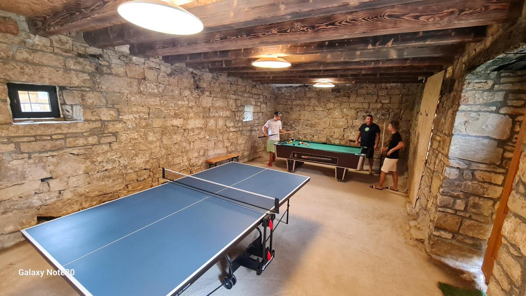 Apartament Hisa Kapis With Hot Tube Koper Zewnętrze zdjęcie