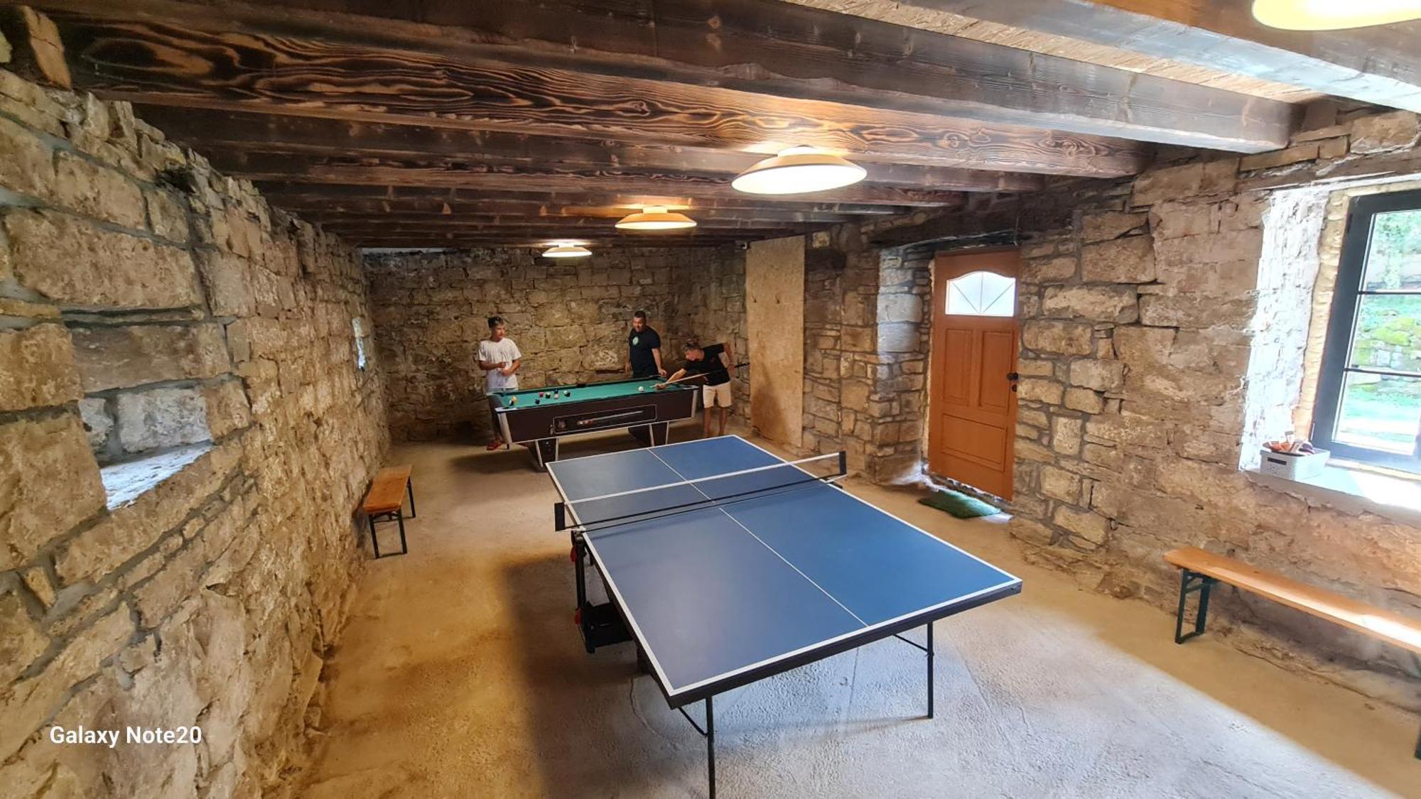Apartament Hisa Kapis With Hot Tube Koper Zewnętrze zdjęcie
