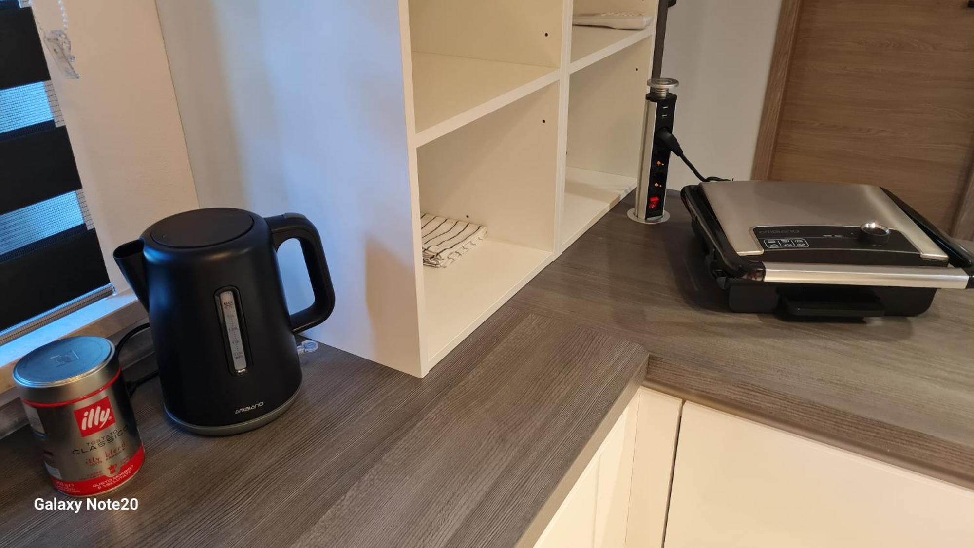 Apartament Hisa Kapis With Hot Tube Koper Zewnętrze zdjęcie